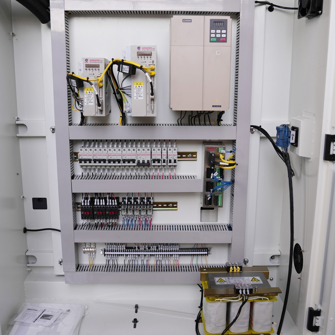 feature image 4