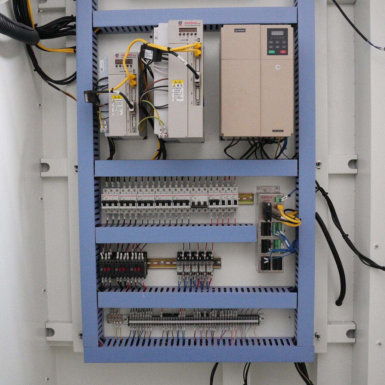 feature image 4